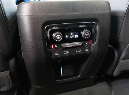 Chevrolet - Suburban