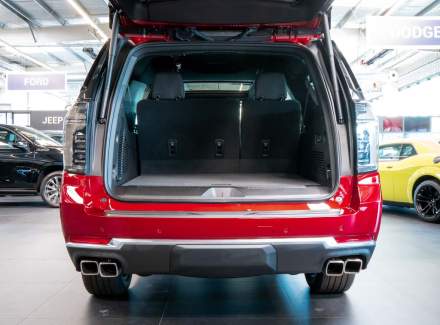 Chevrolet - Suburban