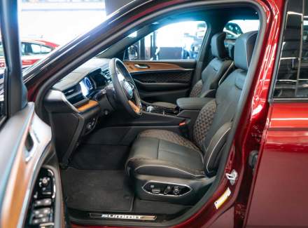 Jeep - Grand Cherokee