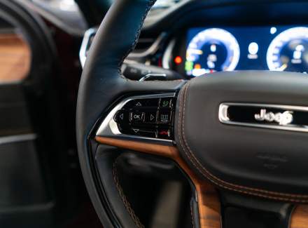 Jeep - Grand Cherokee