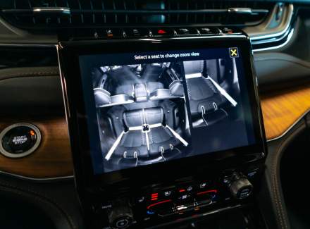 Jeep - Grand Cherokee