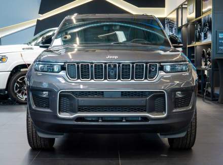 Jeep - Grand Cherokee