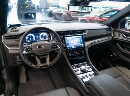 Jeep - Grand Cherokee