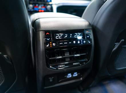 Jeep - Grand Cherokee