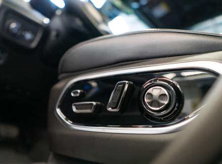 Jeep - Grand Cherokee