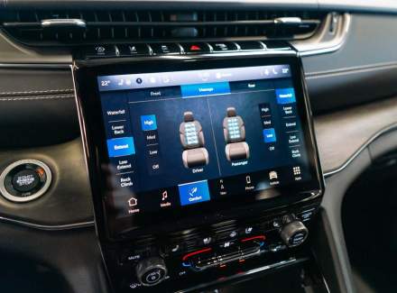 Jeep - Grand Cherokee