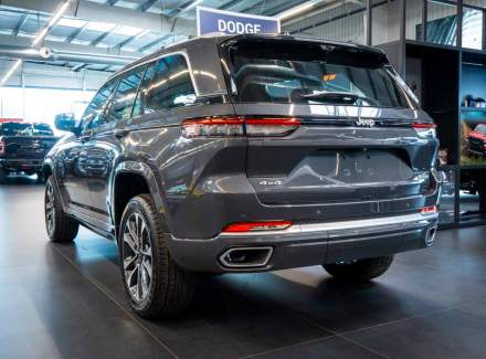 Jeep - Grand Cherokee