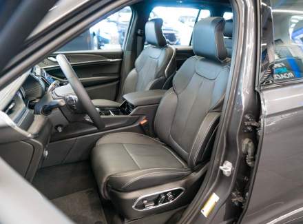 Jeep - Grand Cherokee