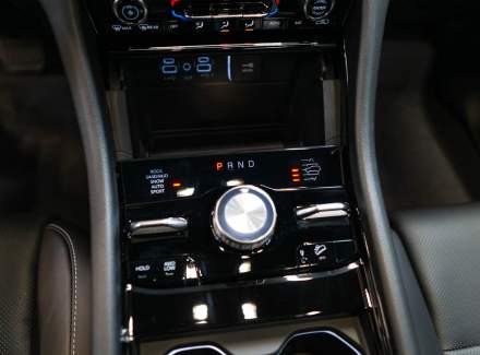 Jeep - Grand Cherokee