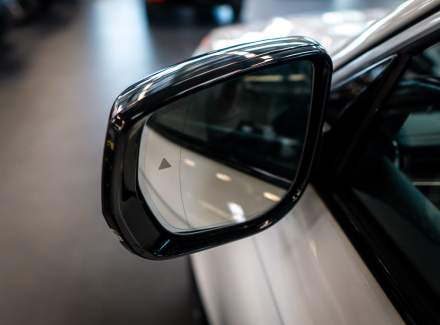 Jeep - Grand Cherokee