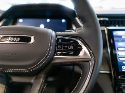 Jeep - Grand Cherokee