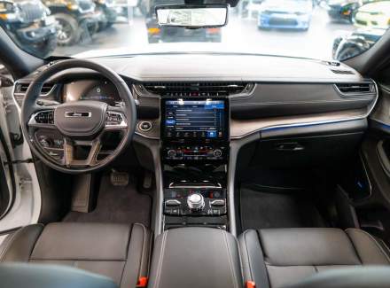 Jeep - Grand Cherokee