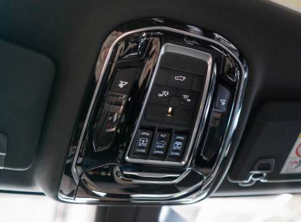 Jeep - Grand Cherokee