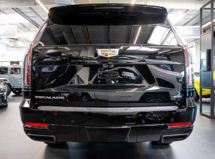Cadillac - Escalade