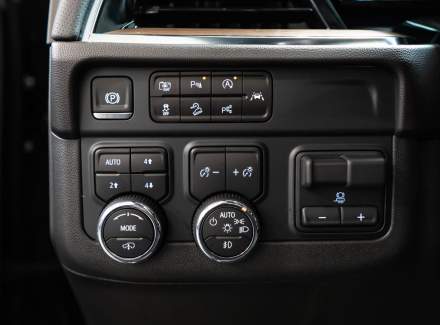 Chevrolet - Suburban