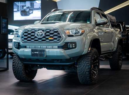 Toyota - Tacoma