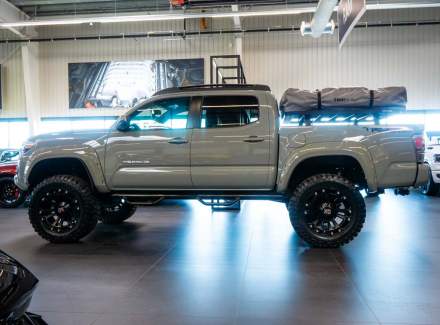 Toyota - Tacoma