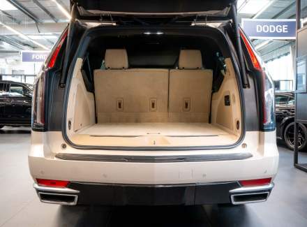 Cadillac - Escalade