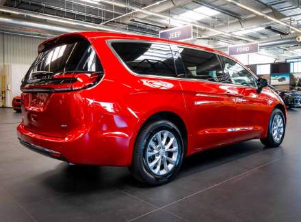 Chrysler - Pacifica