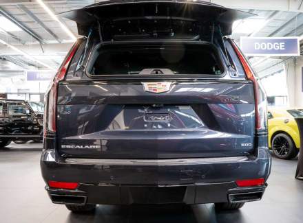 Cadillac - Escalade