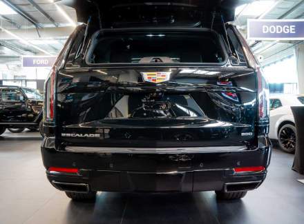 Cadillac - Escalade