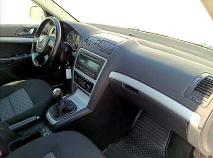 Škoda - Octavia
