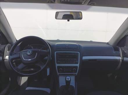 Škoda - Octavia