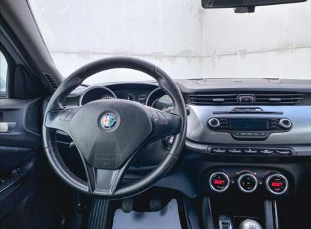 Alfa Romeo - Giulietta