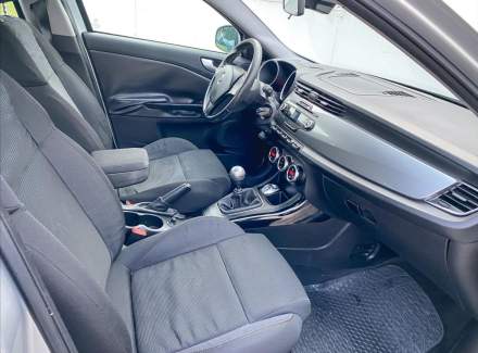 Alfa Romeo - Giulietta