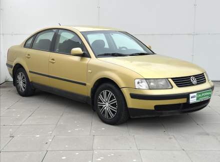 Volkswagen - Passat