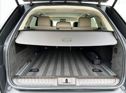 Land Rover - Range Rover