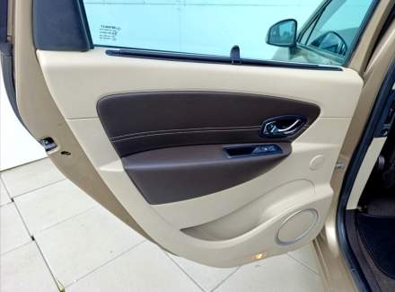 Renault - Scenic