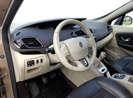 Renault - Scenic