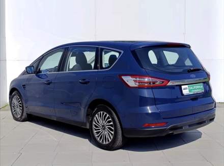Ford - S-MAX