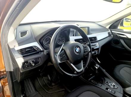 BMW - X1