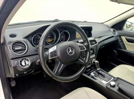 Mercedes-Benz - C-class
