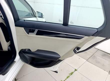 Mercedes-Benz - C-class