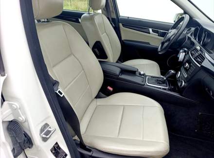 Mercedes-Benz - C-class