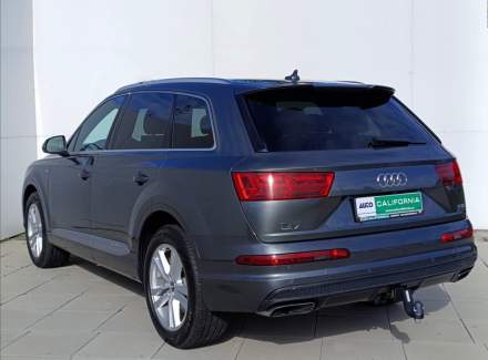 Audi - Q7