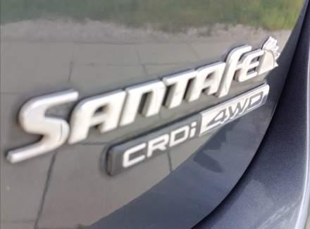 Hyundai - Santa FE