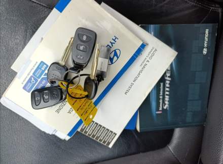 Hyundai - Santa FE