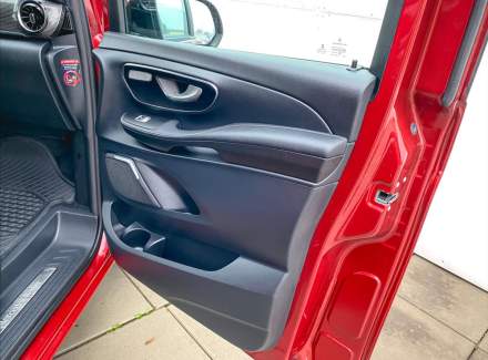 Mercedes-Benz - V-class