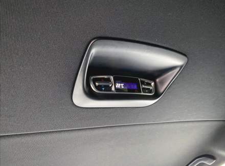 Mercedes-Benz - V-class