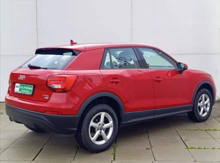 Audi - Q2
