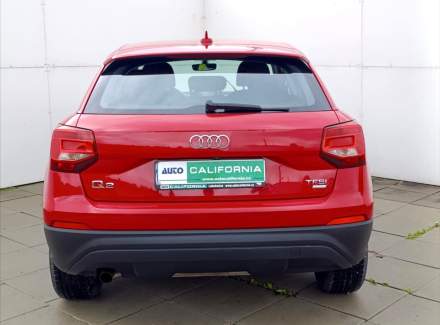 Audi - Q2