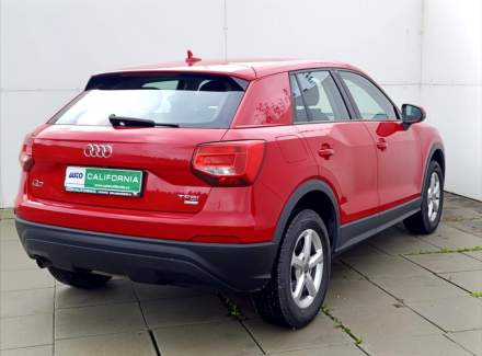 Audi - Q2