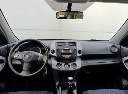 Toyota - RAV 4