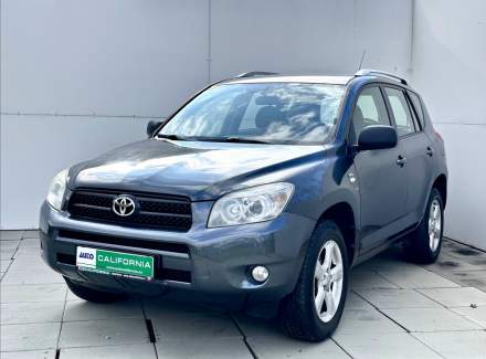 Toyota - RAV 4
