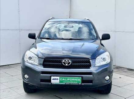 Toyota - RAV 4