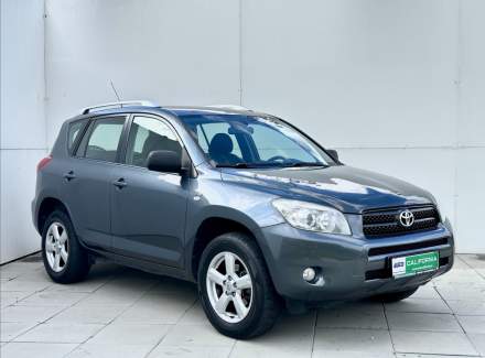 Toyota - RAV 4